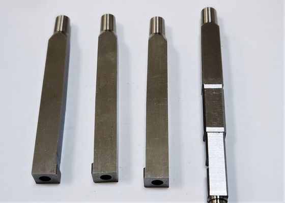 機械化型の挿入物の中心Pinを回すSKD61 DMEの射出成形の付属品