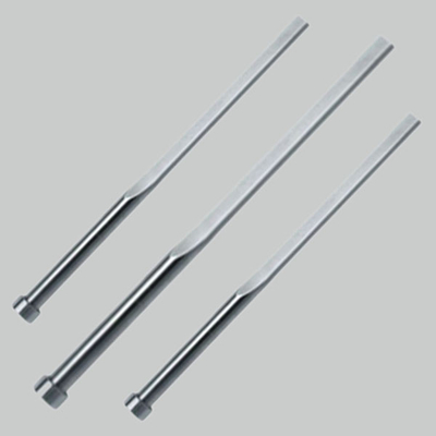 平らな刃のイジェクターPin DIN1530FH DIN1530F DIN1530F-Bの射出成形ピン