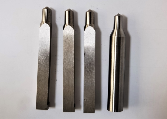 FDACの注文のプラスチック射出成形の非標準的な投げる挿入物のイジェクターPin